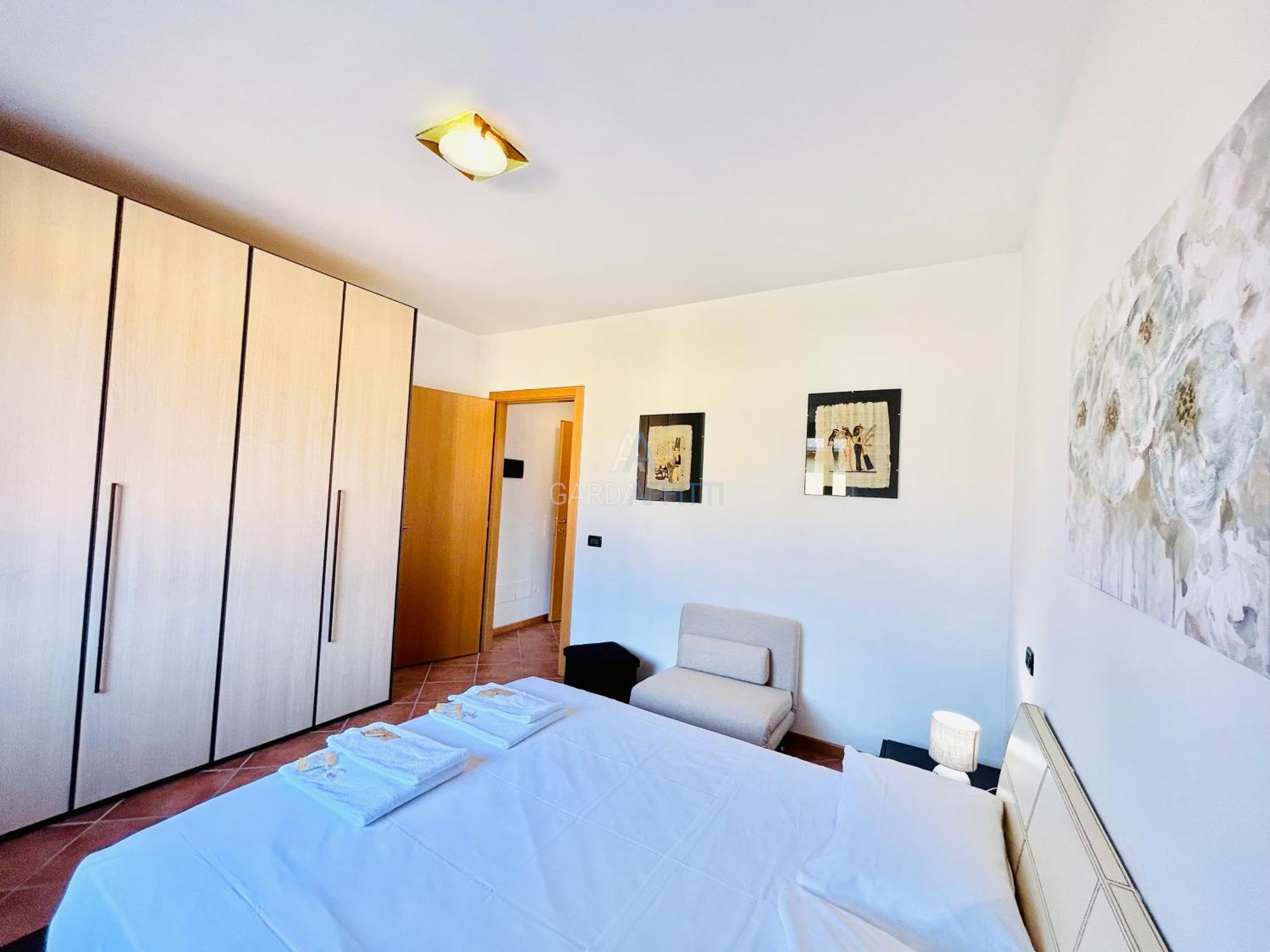 Artemide Apartment - A Soli 150M Dal Lago Di Garda Сирмионе Екстериор снимка